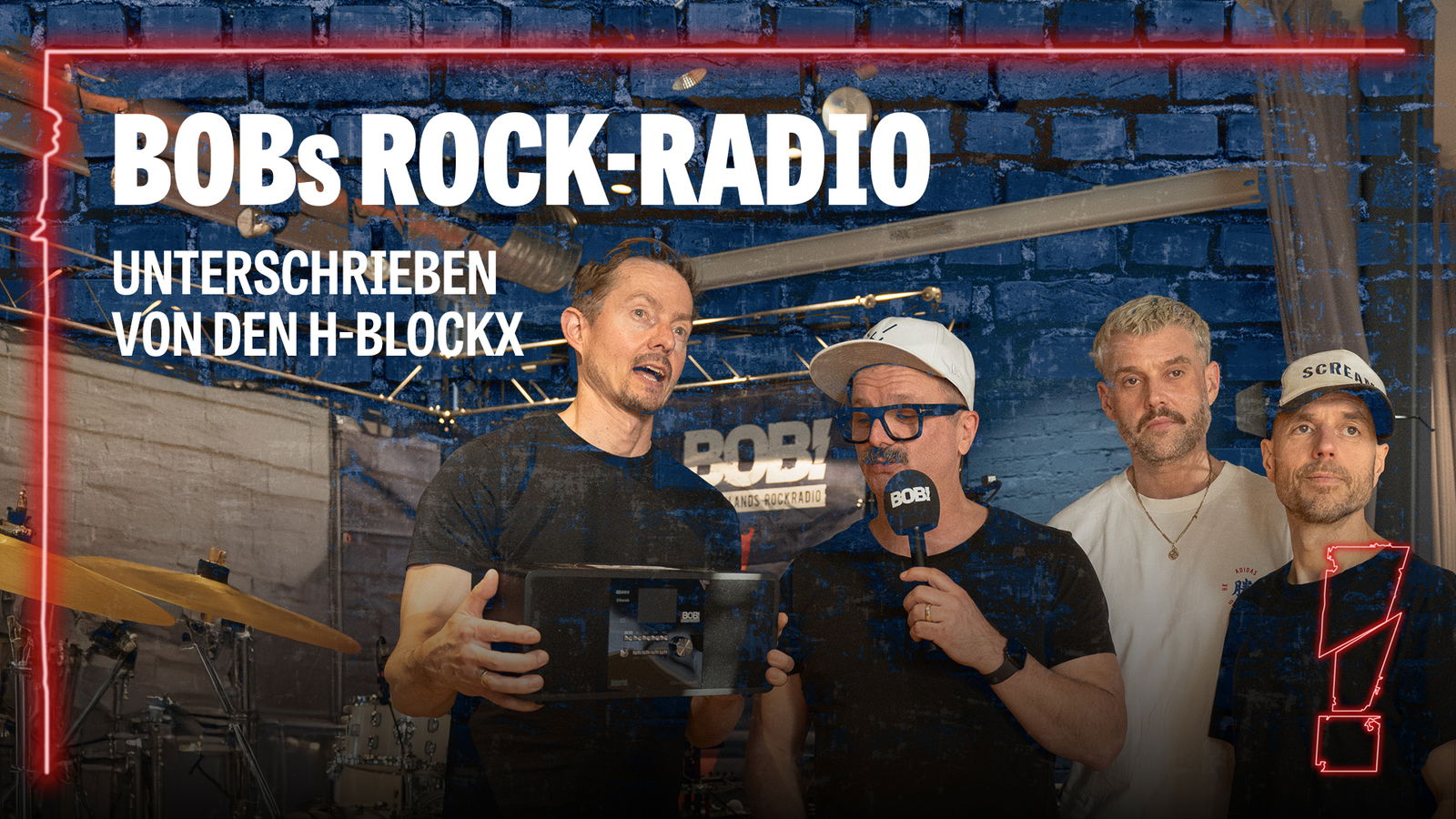 BOBs Rock Radio unterschrieben von den H-BLOCKX