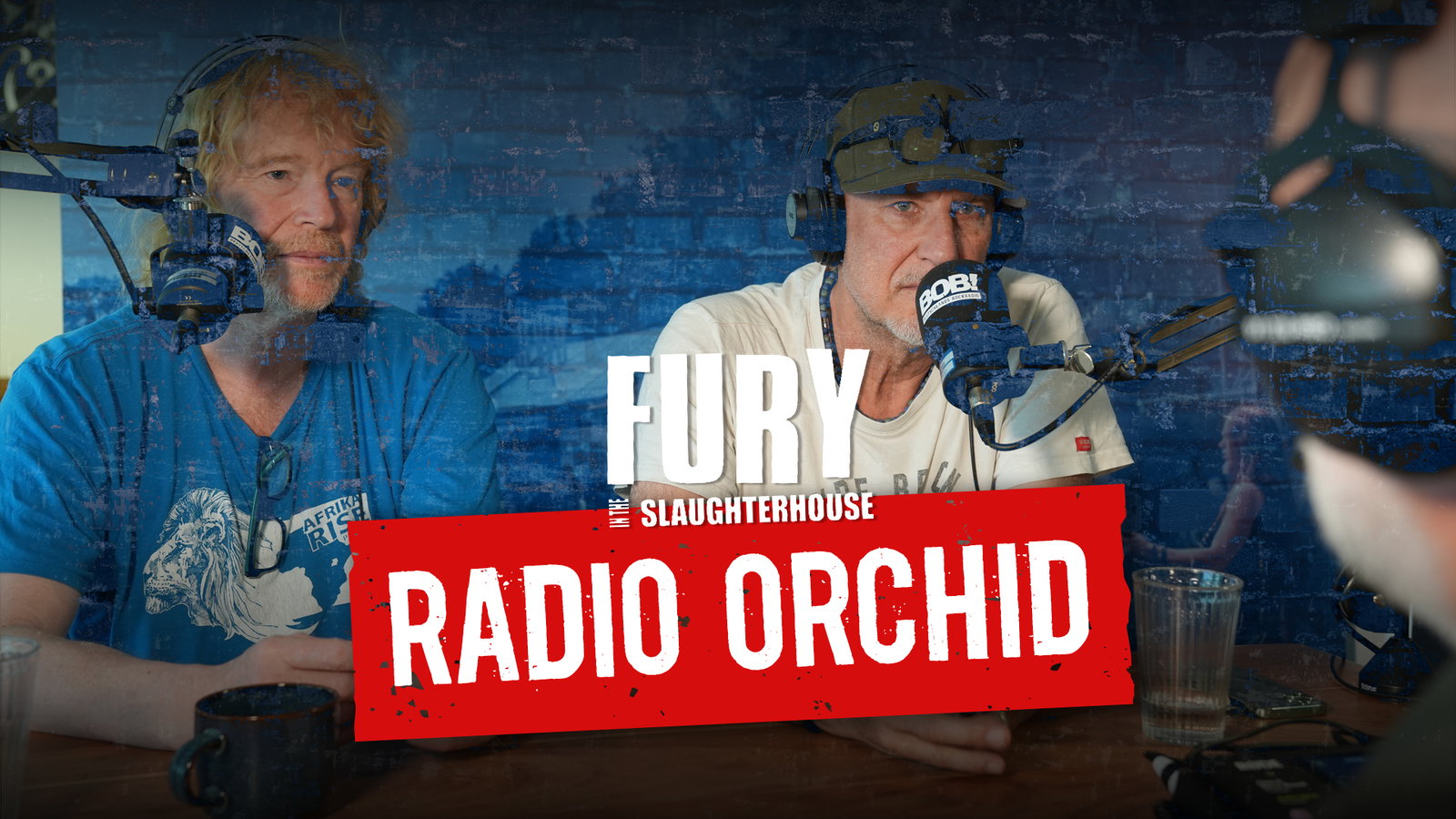 Kai Wingenfelder und Christof Stein-Schneider vorm Podcast Mikrofon