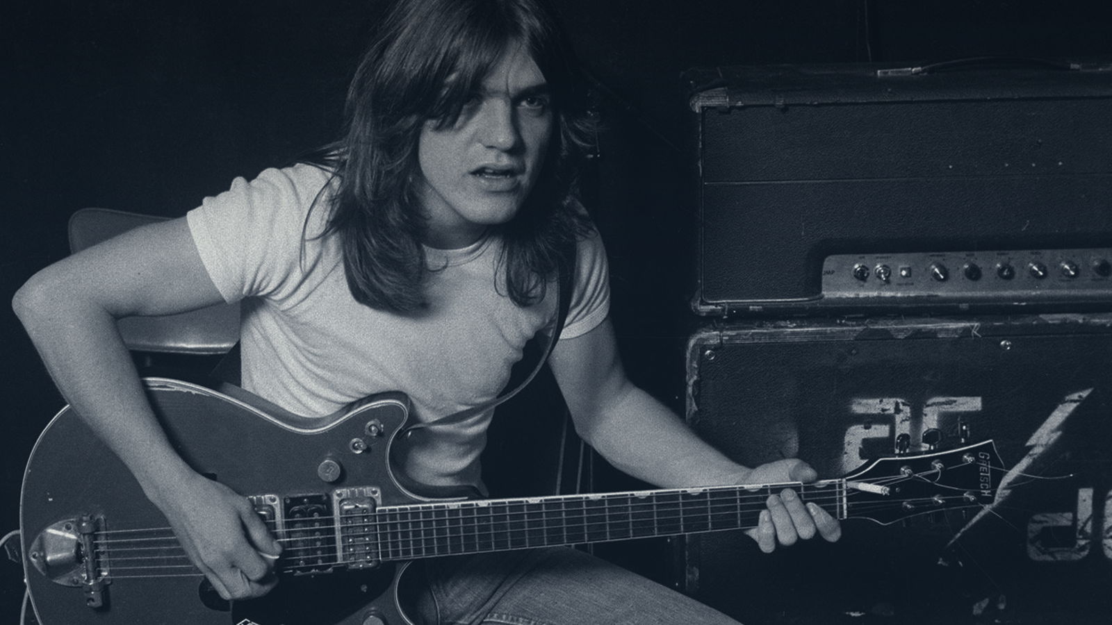 BOB_Malcolm Young_16-9