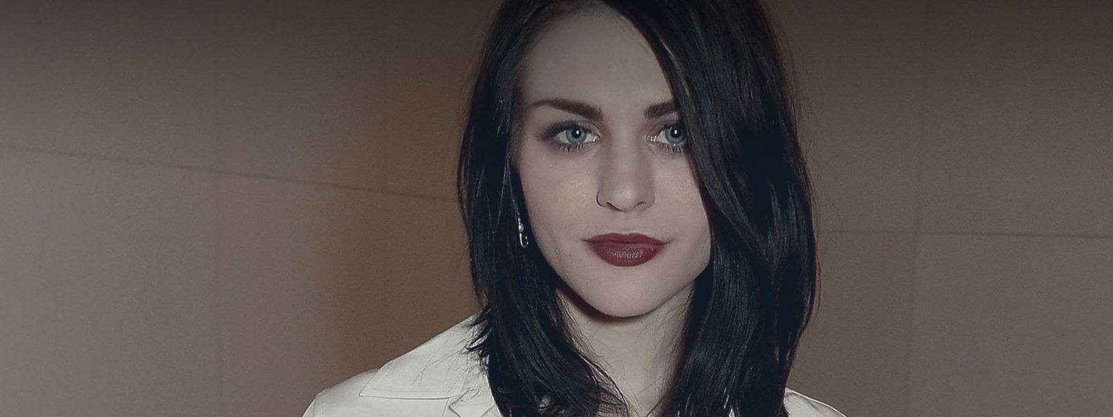 BOB_Frances Bean Cobain_16-6.jpg