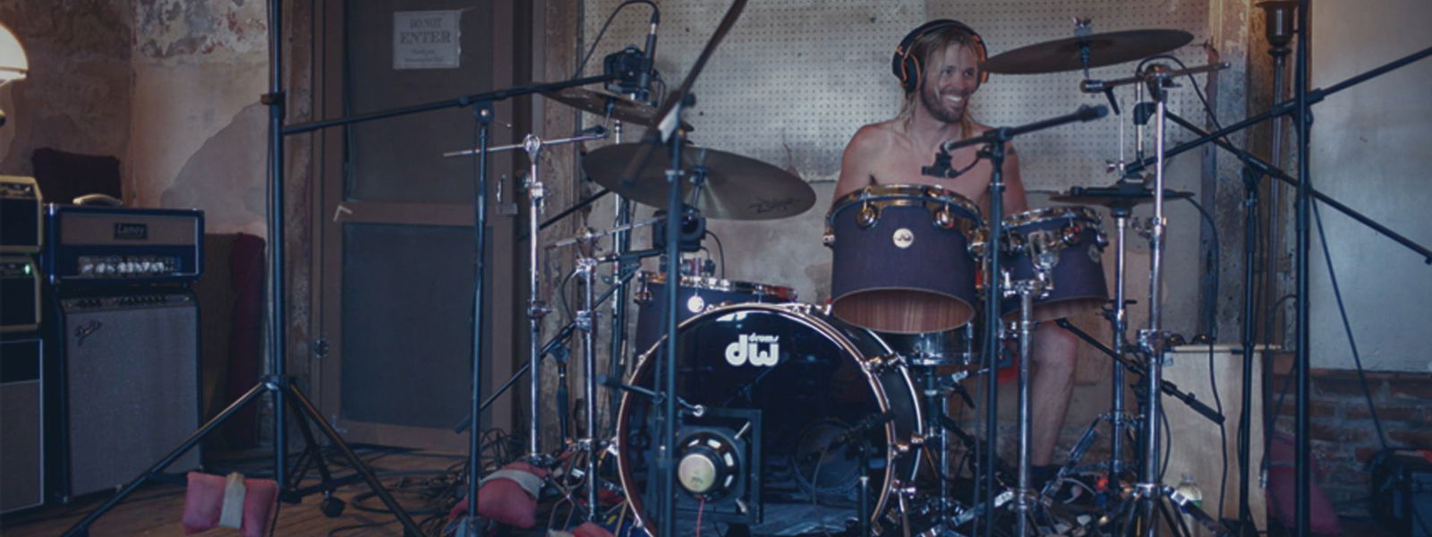 BOB_Taylor Hawkins_16-6.jpg