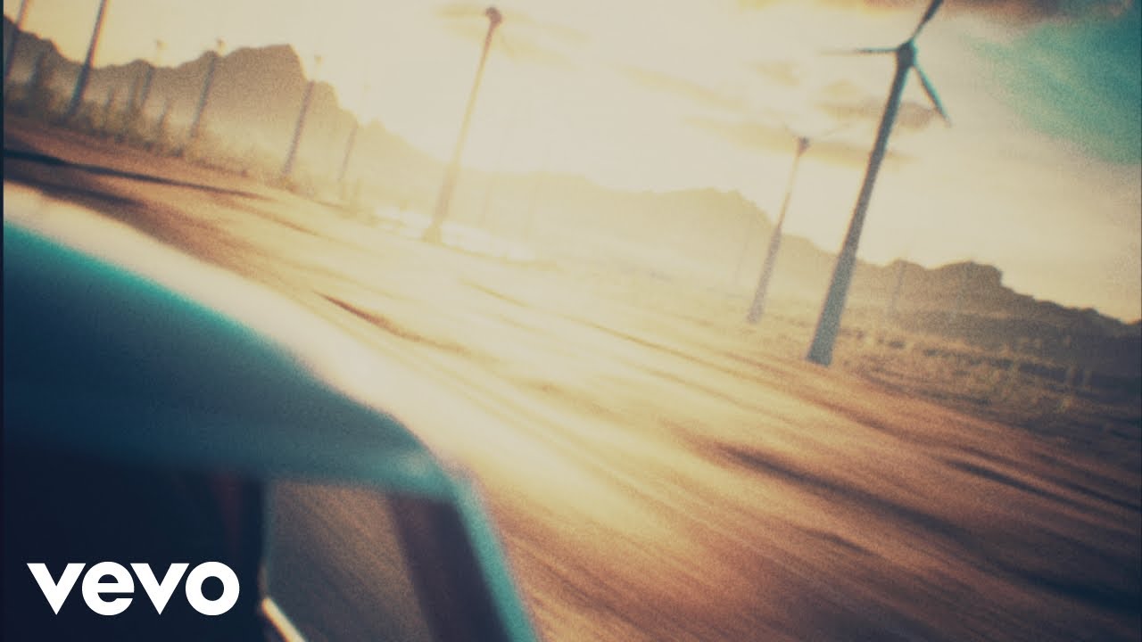 Das erste Video zu „Hello Sunshine“ gibt’s gleich hier zu sehen: