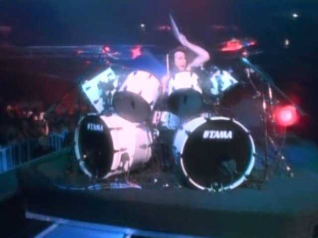 Metallica: Sad But True (Official Music Video)