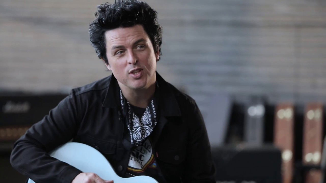 Billie Joe Armstrong on his new Signature Model Les Paul Junior