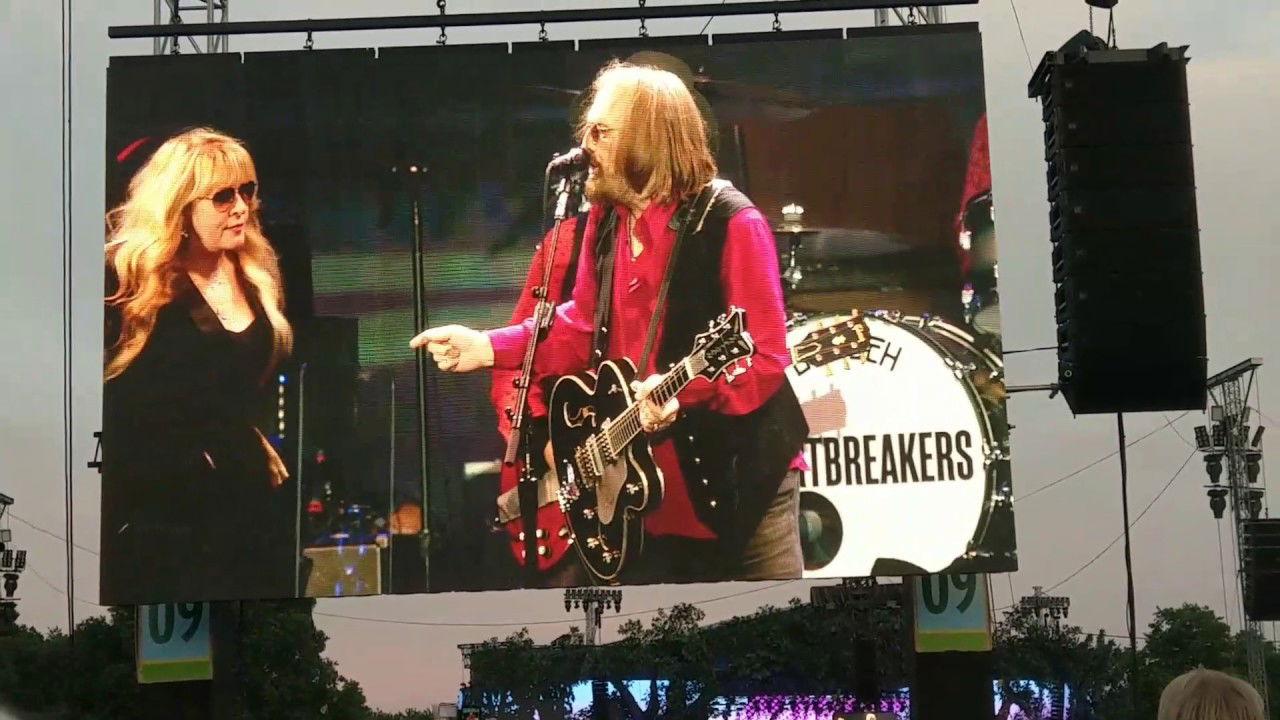 Stevie Nicks & Tom Petty - Stop Draggin' My Heart Around - Hyde Park 9th July 2017
