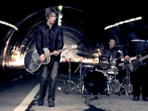 Goo Goo Dolls - Iris [Official Music Video]